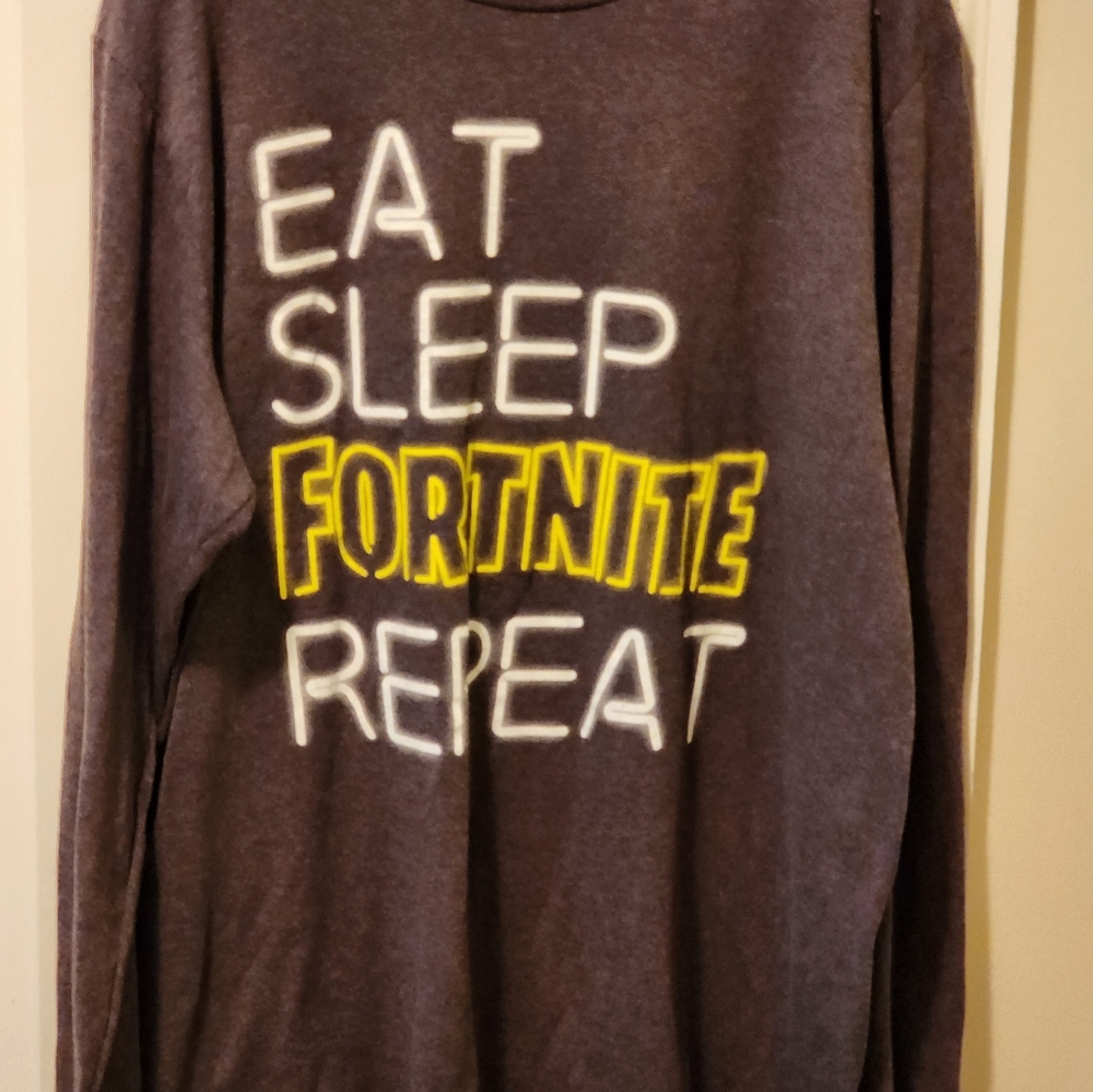 Men Fortnite long sleeve tshirt  New